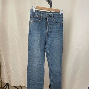 Levi's Wedgie Straight Jeans - size 27